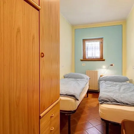 Meridiana 3 *